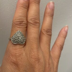 Large heart Marcasite sterling ring - NOS size 9
